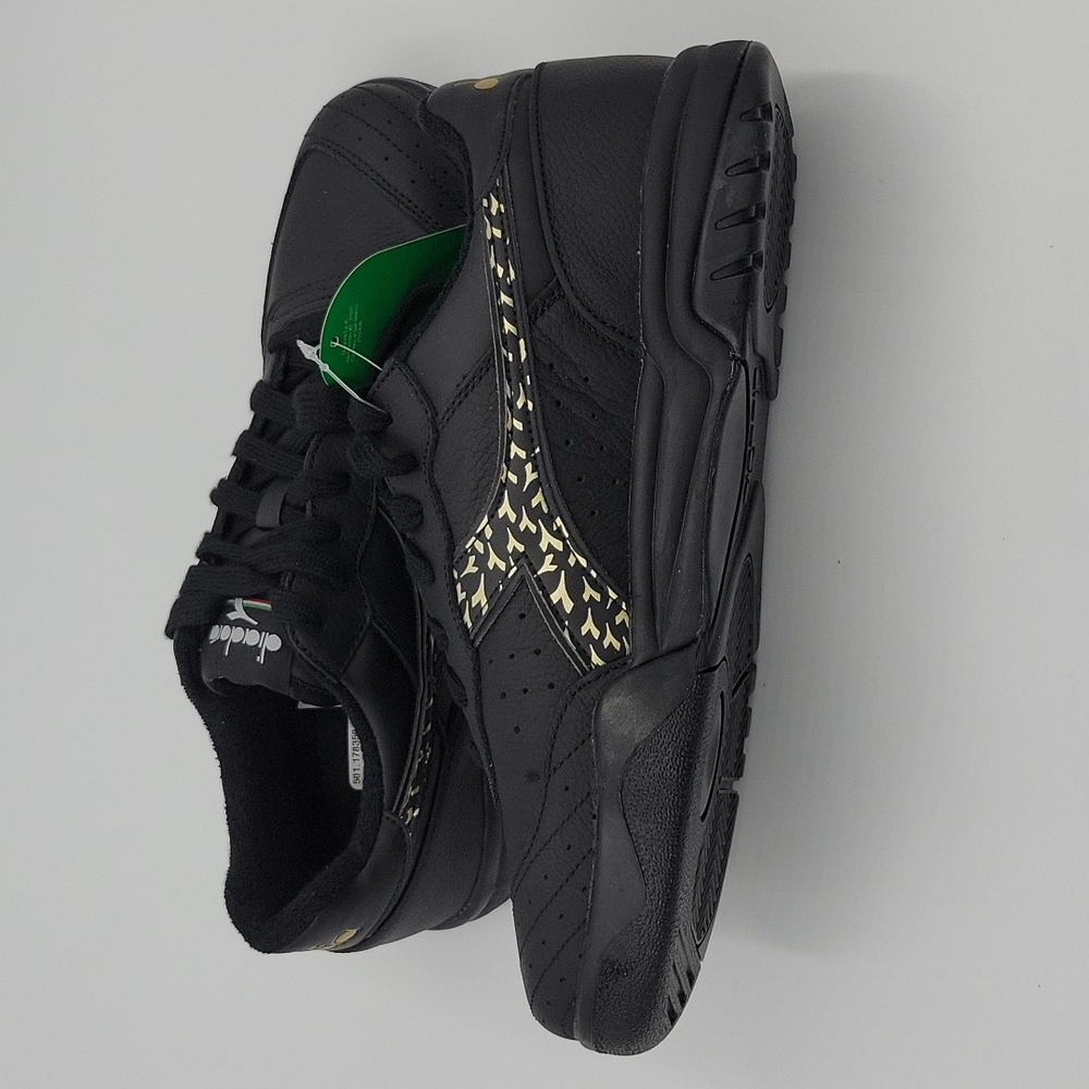 Diadora sneakers 50% off. Offer Me Half Off Listed Price
